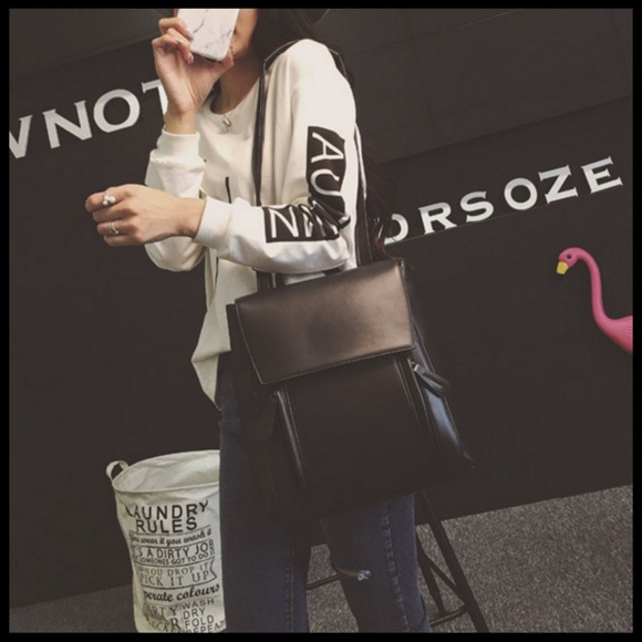 NEW PHOENIX Backpack - Picture 3 of 8